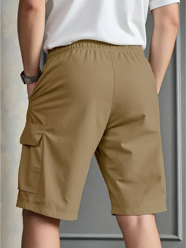 Pantalones cortos casuales con bolsillo con solapa - Imagen 2