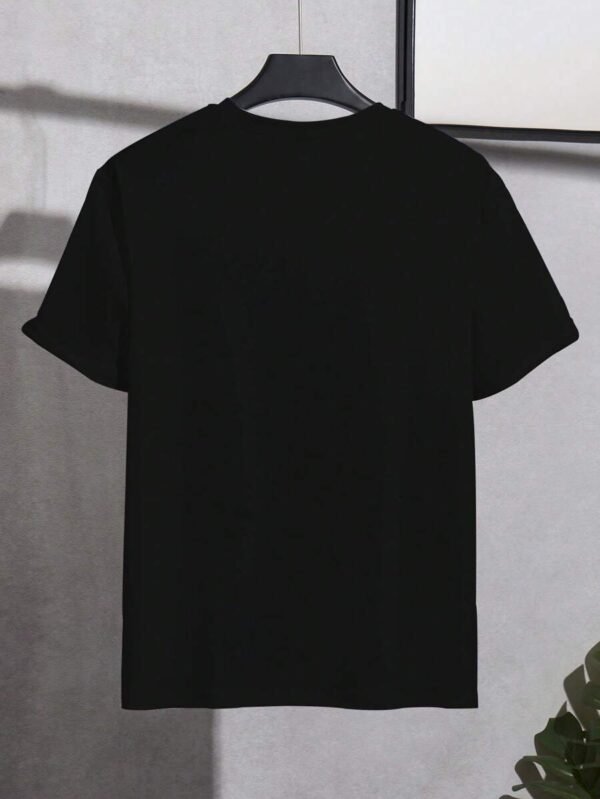 Camiseta de manga corta de cuello redondo con parche gráfico - Imagen 2
