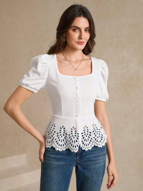 Blusa peplum con botón delantero con abertura láser