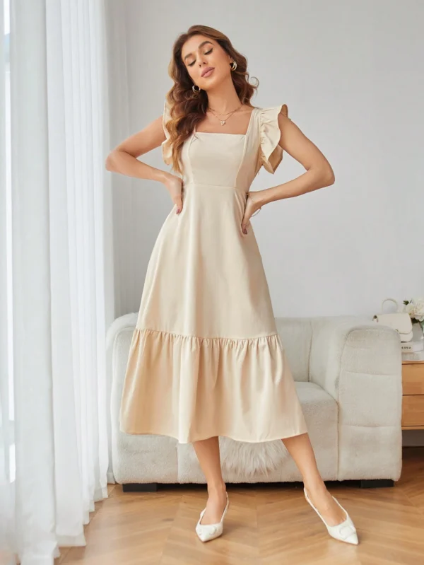 Vestido sin mangas decorado con bajo con volantes - Imagen 3