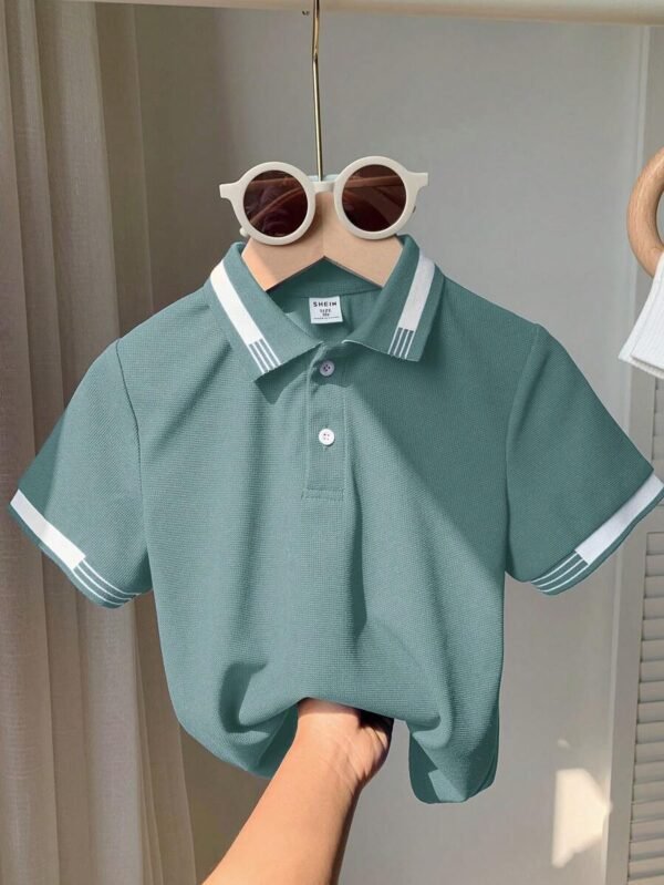 Camisa polo de manga corta con cuello casual