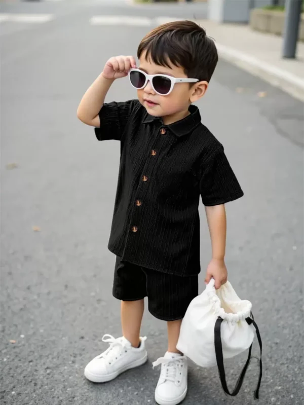 Conjunto de camiseta de manga corta y shorts con botones - Imagen 3