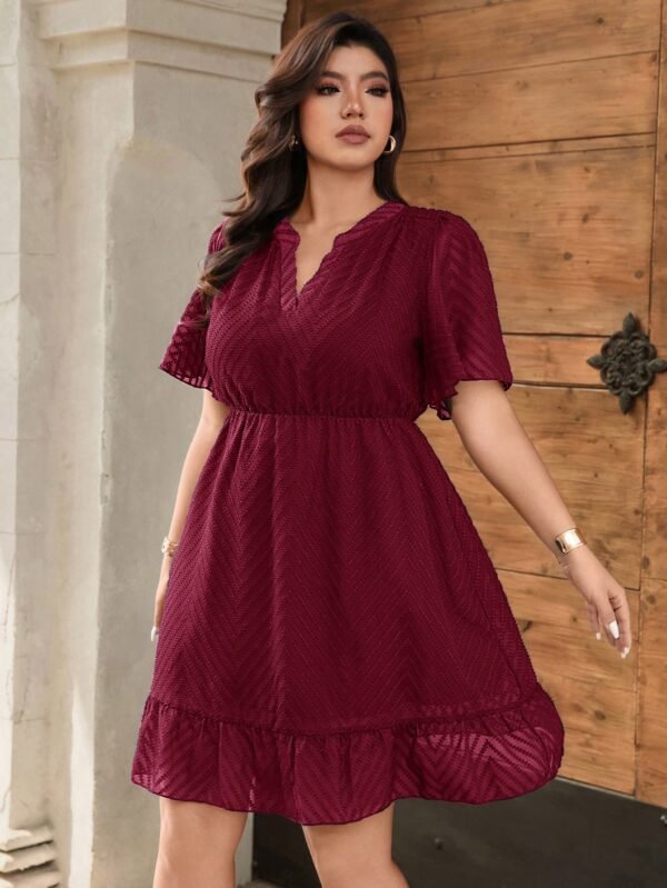 Vestido corto de verano de talla grande para mujer de cuello en V con mangas con volantes - Imagen 3