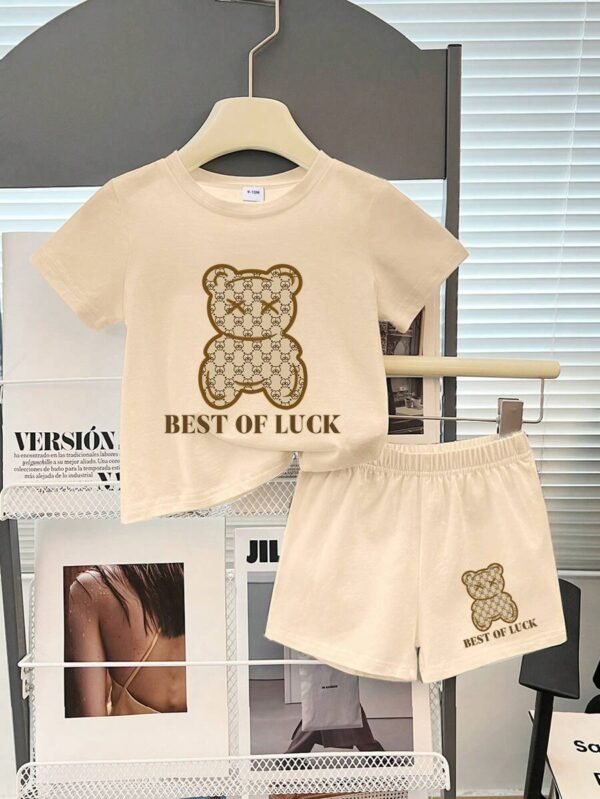 Camiseta de manga corta con estampado de letras y osos y pantalones cortos - Imagen 3