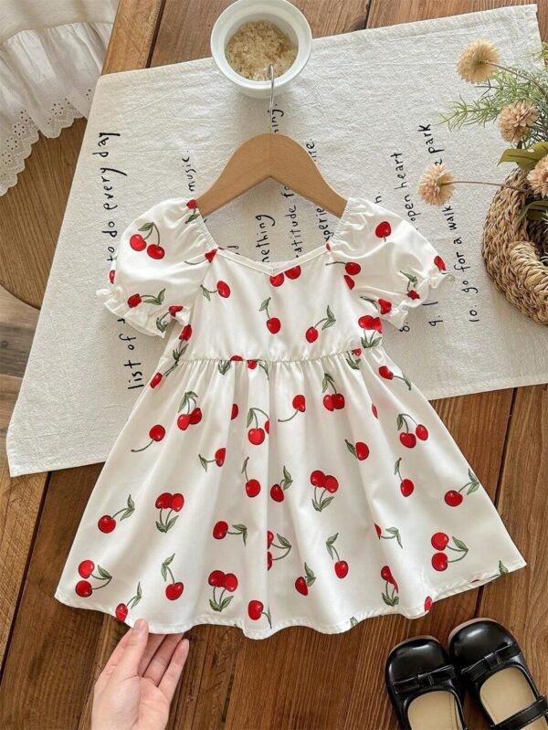 Vestido casual de verano suelto de manga corta con estampado de cerezas