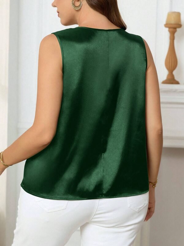 Blusa sin mangas elegante con contraste de malla para tallas grandes - Imagen 2