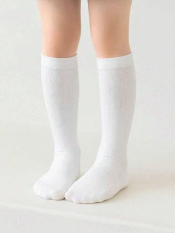 1 par de calcetines por encima de la rodilla suaves