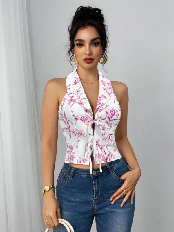 Blusa con acento de corbata y moño, estilo bohemio