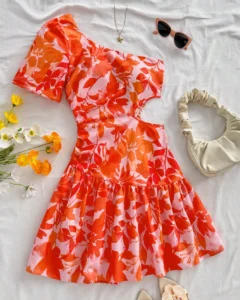 Vestido mini ajustado con un hombro, manga abullonada, bajo asimétrico