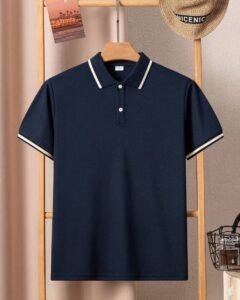 Polo de manga corta con cuello a contraste de rayas azul marino clásico