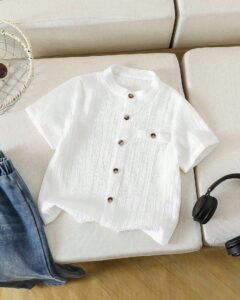 Camisa informal de manga corta y un solo pecho de unicolor