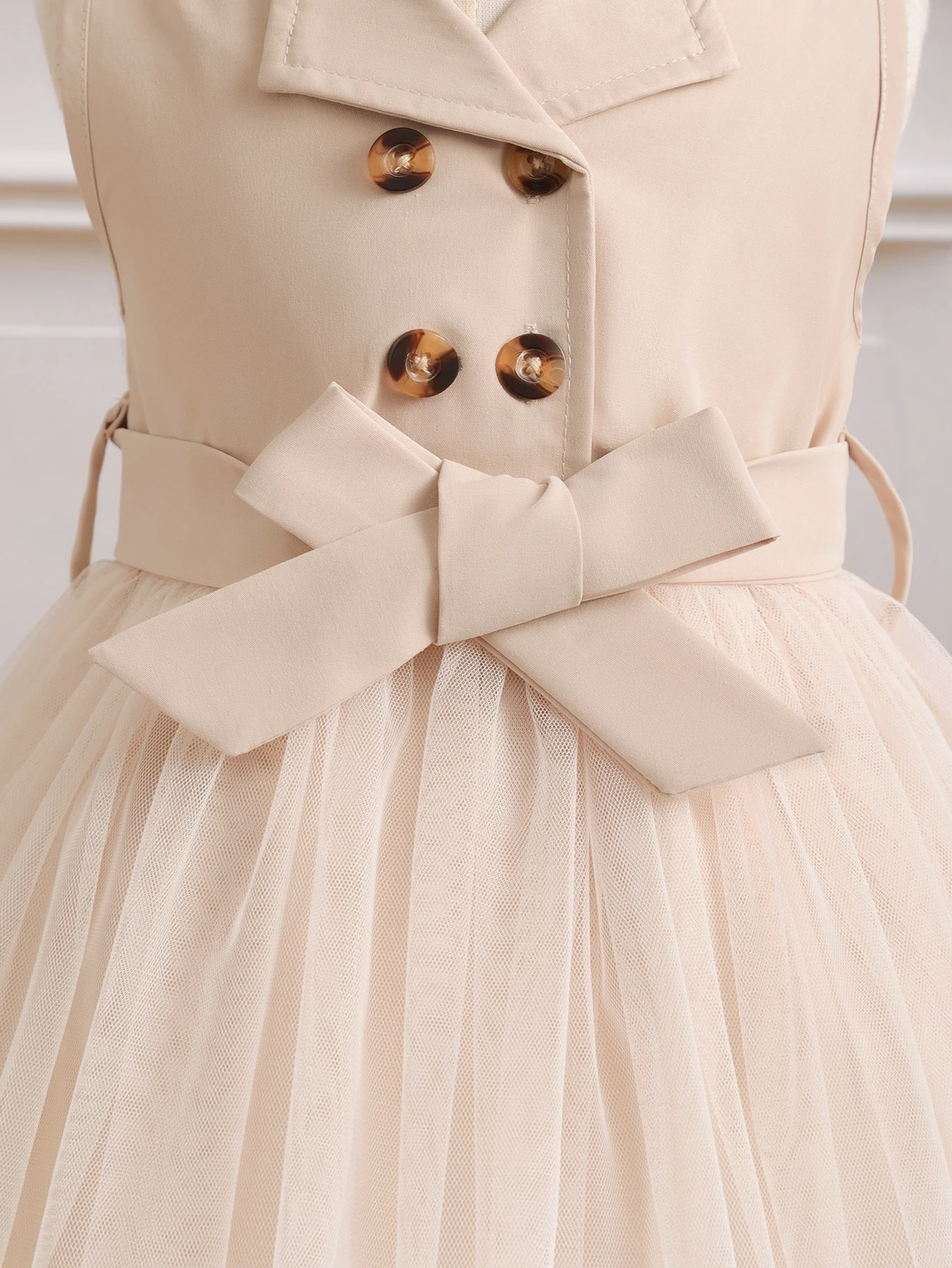 Vestido De Cinturón De Doble Botón Y Dobladillo De Malla - Imagen 3