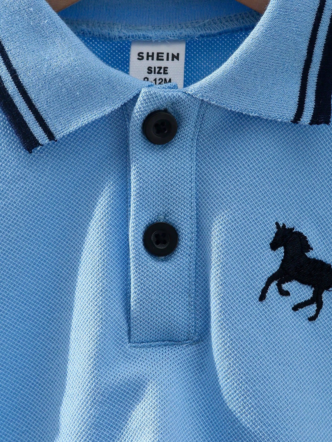 Camiseta de manga corta con cuello polo para bebés niños con diseño bordado - Imagen 3