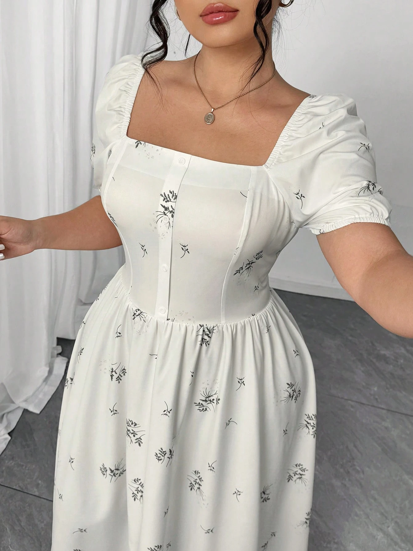 Vestido elegante, romántico y de verano para ocasiones especiales - Imagen 3