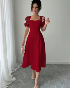 Vestido de mujer con cuello cuadrado, manga abullonada