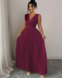 Vestido plisado de línea A de color