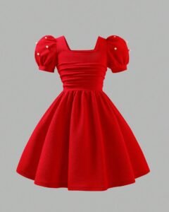 Vestido de punto con cuello cuadrado, mangas abultadas y cuentas