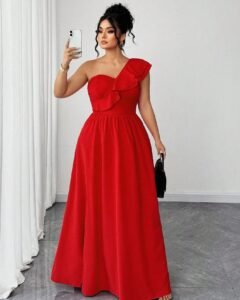 Vestido de fiesta de unicolor con tirantes de espagueti y volantes