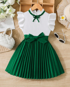 Vestido De Niña Joven Con Cintura Con Cinturón