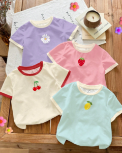 Camiseta de manga corta con cuello redondo casual