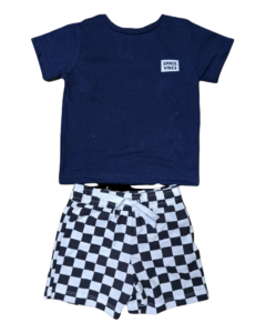 Conjunto niño pequeño, playera + short