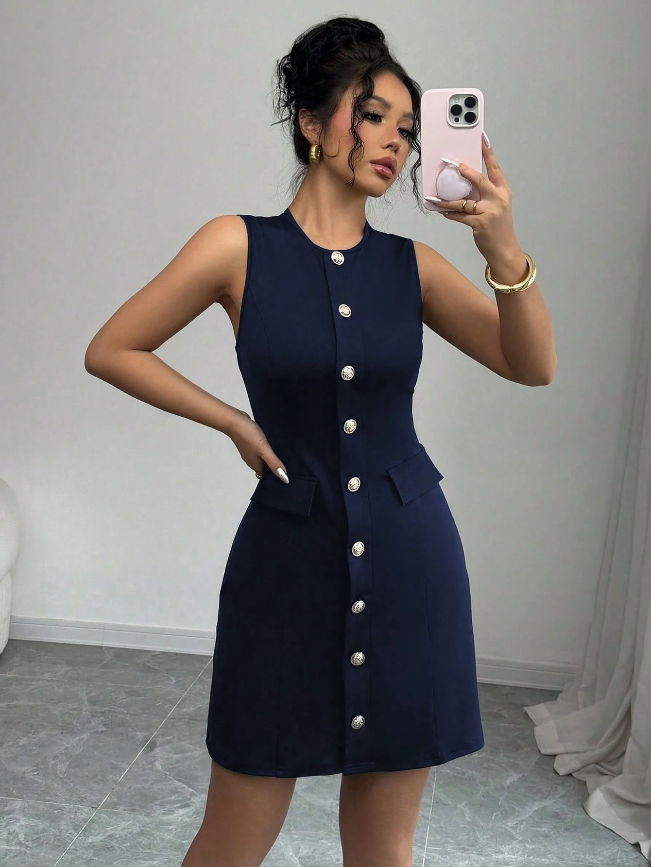 Vestido sin mangas elegante y de moda con botones delanteros y cintura - Imagen 3