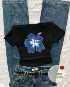 Camiseta de manga corta ajustada con hombros descubiertos