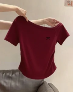 Camiseta de mujer de verano nueva, sexy, con hombros asimétricos