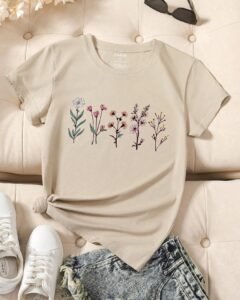 Camiseta de mujer con estampado floral de manga corta