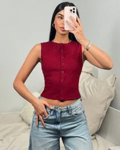 Top corto casual y ajustado de unicolor con botones