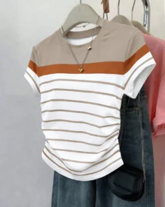 Camiseta de mujer para exteriores, diseño gráfico, a rayas multicolor