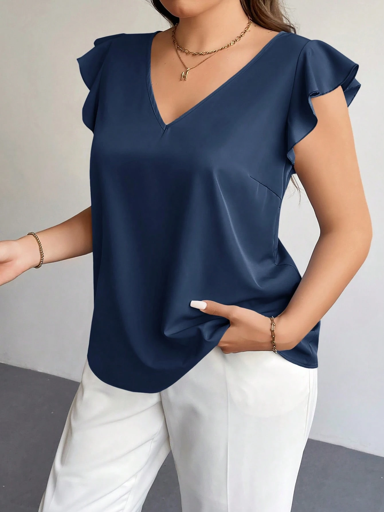 Blusa de verano elegante de talla grande con cuello en V - Imagen 3