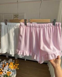 Shorts de rayas y volantes, ligero para el verano