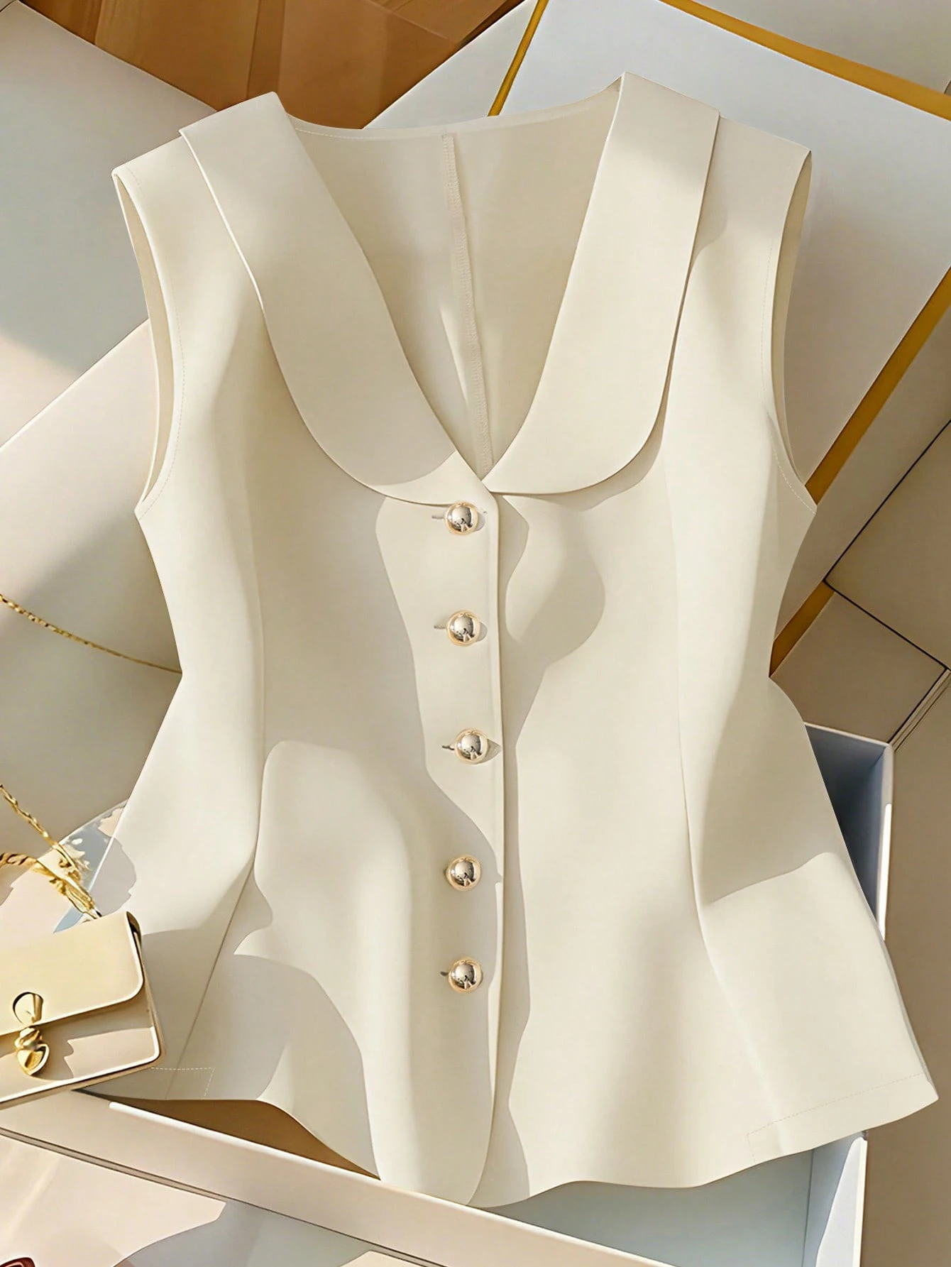 Blusa sin mangas elegante - Imagen 3