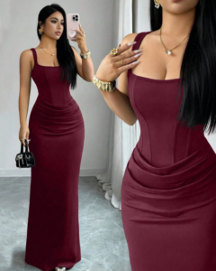 Vestido con cuello cuadrado francés con diseño de drapeado en la cintura