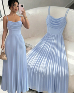 Vestido elegante con tirantes de espagueti y cintura plisada