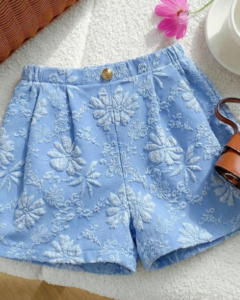 Pantalones cortos casuales de niña con tejido y contraste de color