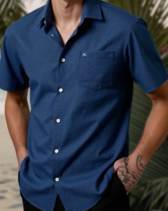 Camisa casual azul de manga corta con botones