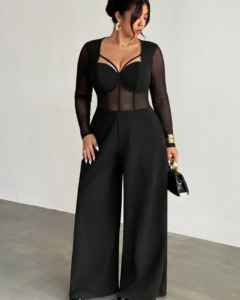 Mono elegante con malla, copas de sujetador con abertura sexy